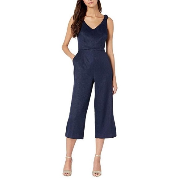 Trina Turk Observer Navy Textured V-Neck Bow Strap Cropped Jumpsuit Sz 16 - Picture 2 of 16